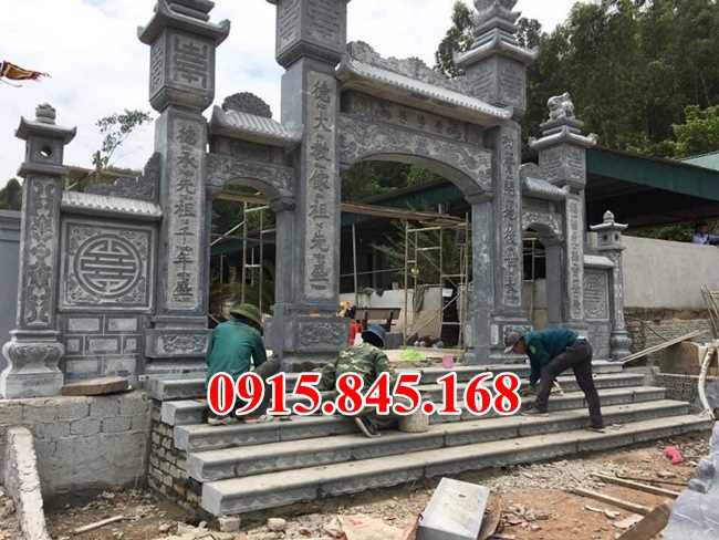 03+ mẫu cổng bằng đá đẹp nhất - cổng tam quan tứ trụ.jpg