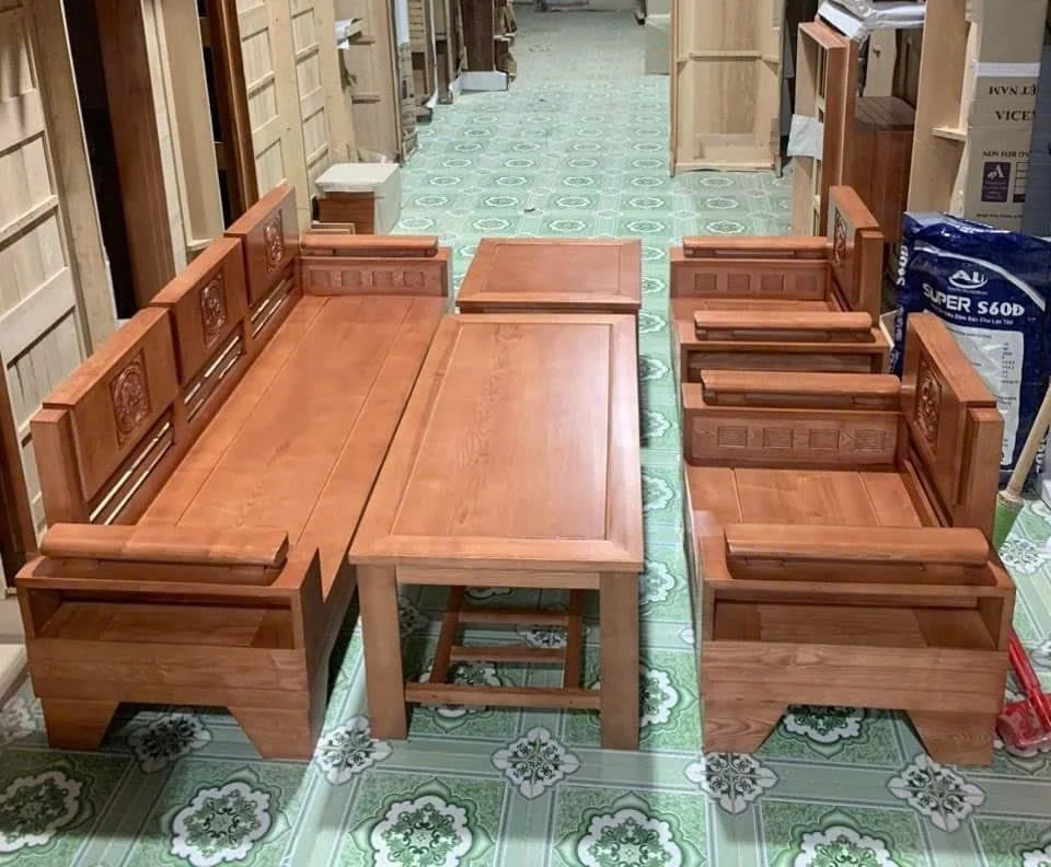 Thanh lý bàn khách sồi 4 món