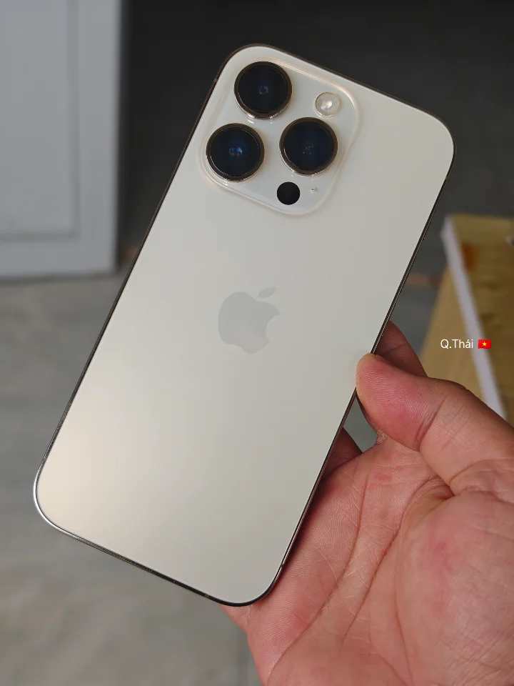 14pro 256gb LL/A gold zin đẹp 99 cần bán hay gl