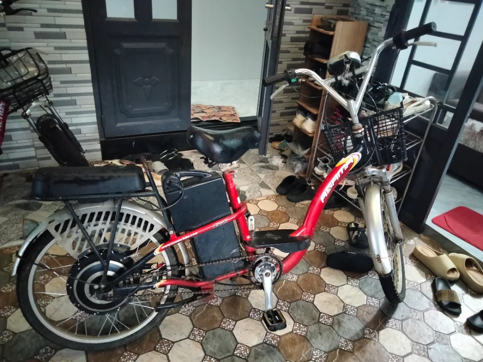 Cần bán xe đạp điện