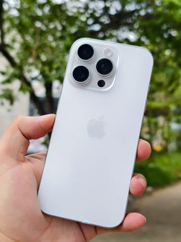 Iphone 16 pro like new pin 96% như mới