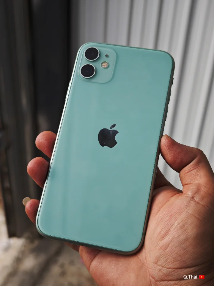 Iphone 11 128gb 2sim vật lý zin đẹp 99 cần bán