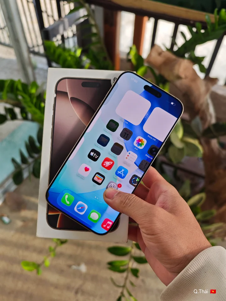 16promax VNA fullbox cbh 10/2026 cần bán hay gl