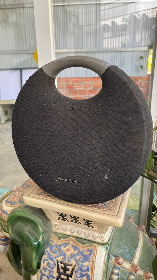 Loa HK onyx studio 6 nguyên zin thanh lý 1tr990 kèm sạc