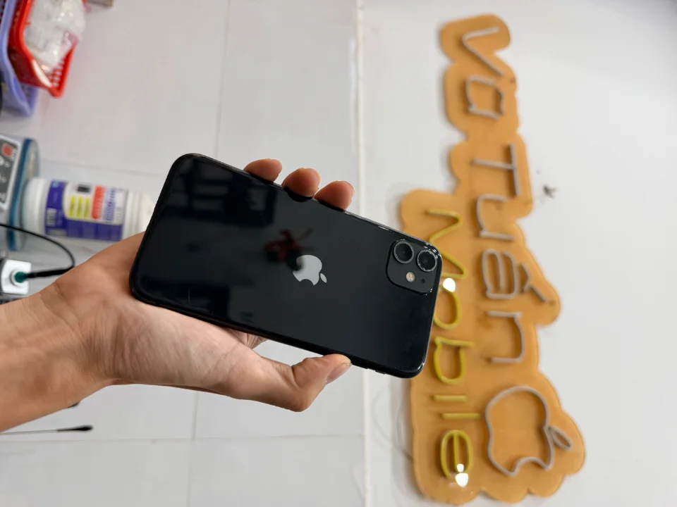 sale iphone 11 2tr900