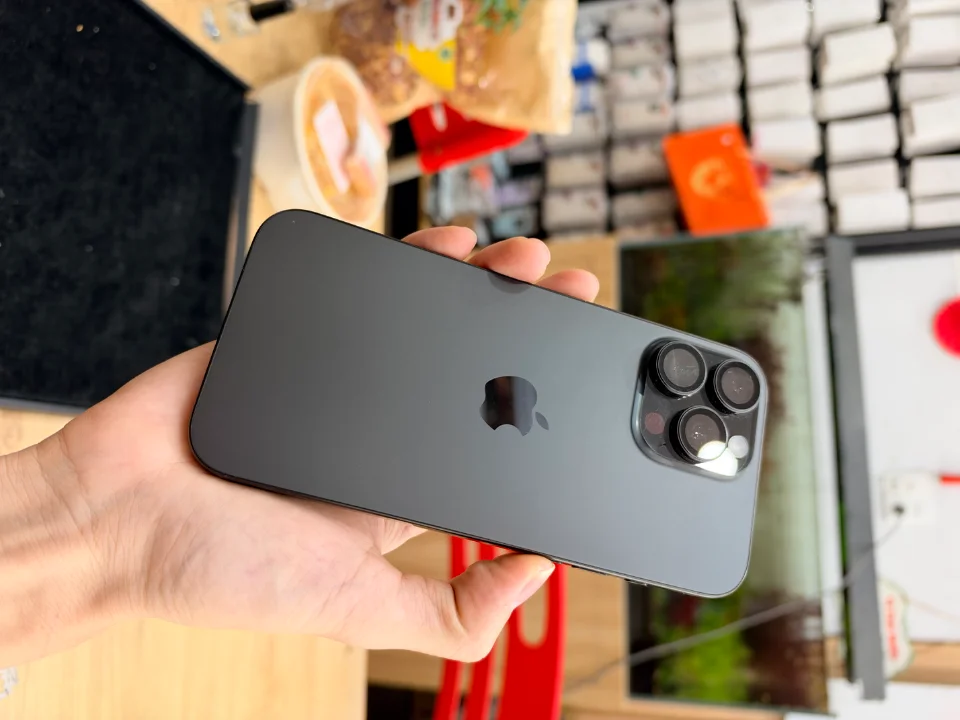 sale iphone 16 pro max 21tr.xx