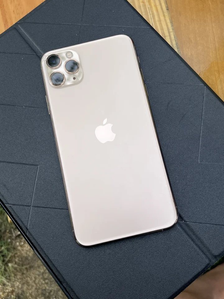 11promax 256gb zin đét đèn đẹt cần thanh lý