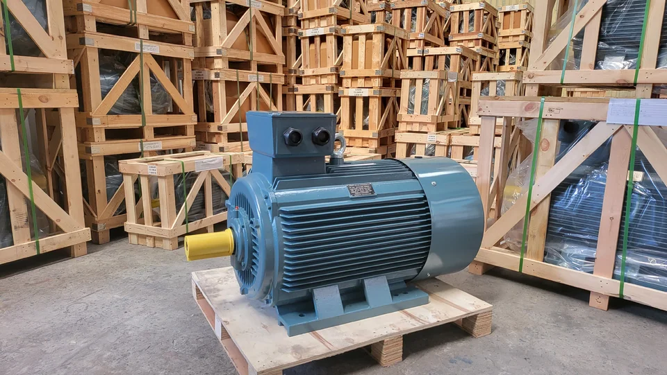 Motor điện trên 75kW.webp