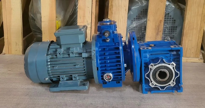 ĐỘNG CƠ GIẢM TỐC ĐỦ CÔNG SUẤT (1 PHA, 3 PHA, MINI)