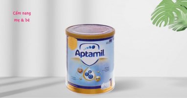 cach-pha-sua-aptamil-dung-cach-bao-toan-duong-thumb.jpg