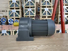 may-giam-toc-3-pha-tu-55kw-den-75kw.webp