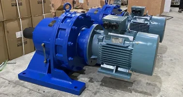 dong-co-giam-toc-tren-7-5kw.webp
