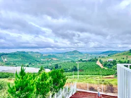 NHÀ VƯỜN VEN ĐÀ LẠT – VIEW BAO QUÁT NAM HÀ, PHI TÔ, SÂN VƯỜN TRƯỚC SAU RỘNG RÃI (9).webp