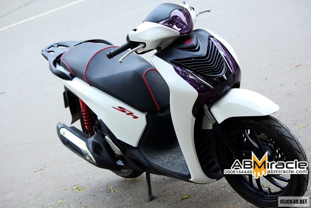 Airbrush-Miracle_Son-xe-may-tay-ga-motor-che-mu-tao-dang-sporty_SH-2K12-REVOLUTION-Ver-2-(3).jpg