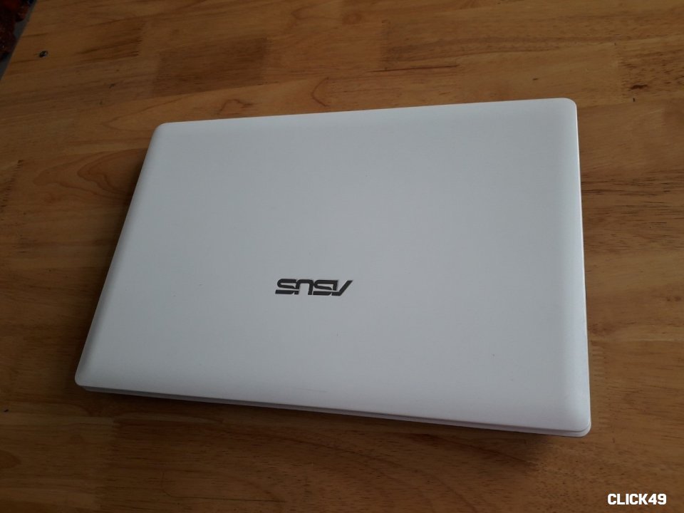 asus i5 2410M - 2.jpg