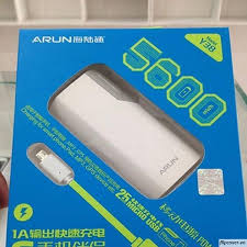 review_pin_sac_du_phong_xiaomi_power_bank_10000mah_4.jpg